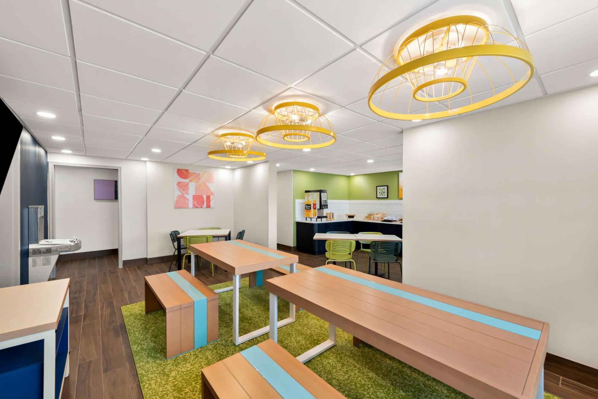 Spark By Hilton Norfolk Extérieur photo