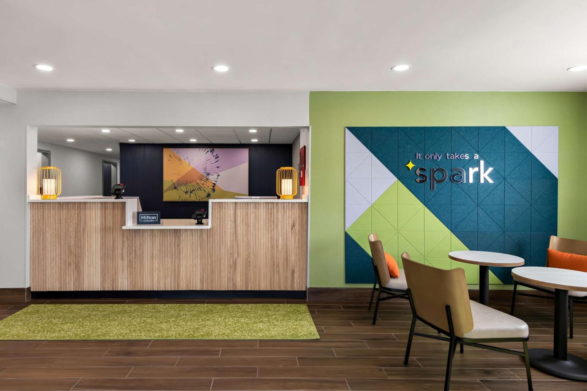 Spark By Hilton Norfolk Extérieur photo