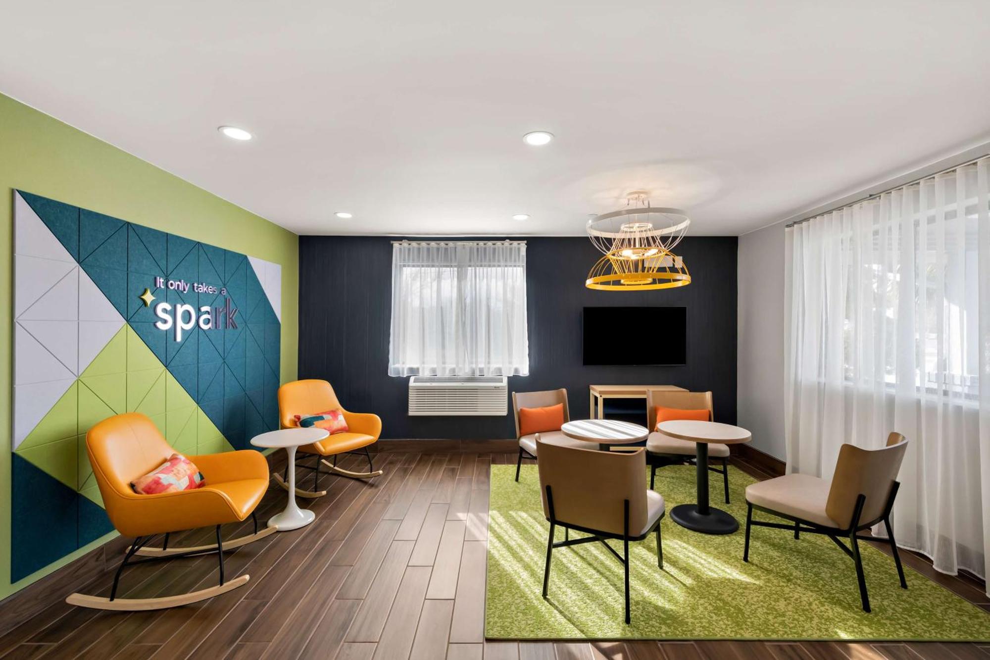 Spark By Hilton Norfolk Extérieur photo